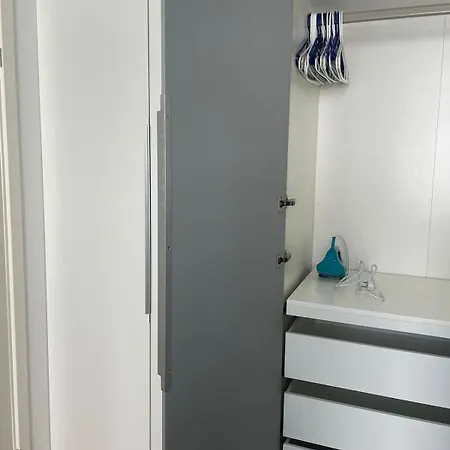 Modern New Yorker Style In Heart Of Apartament *