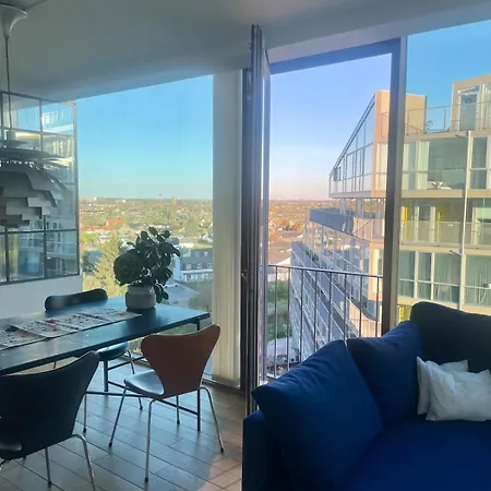 Modern New Yorker Style In Heart Of
